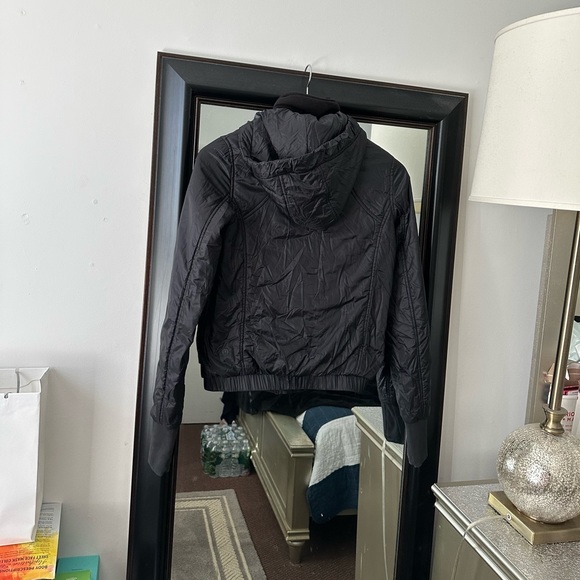 Lululemon jacket - Picture 12 of 13